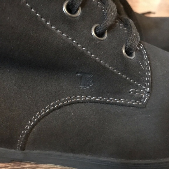 Tod\'s Gommini Casseta Casual Boots in Suede 7.5M